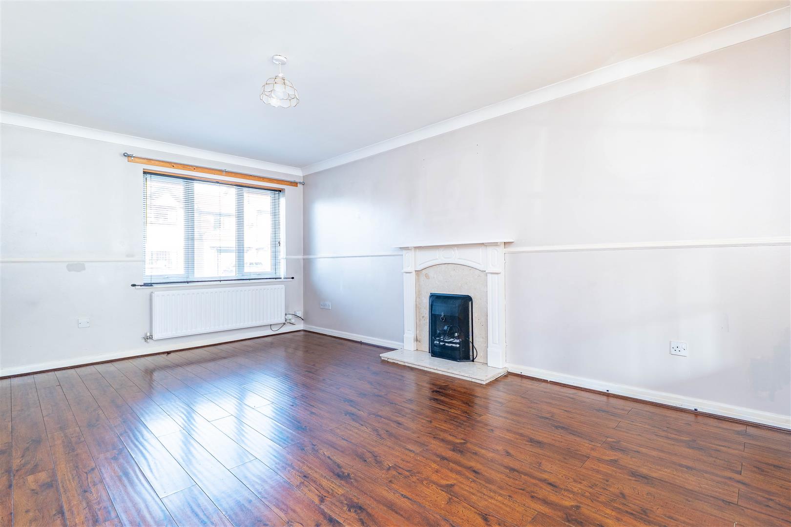 3 bed property in Bluebell Wood, Leyland